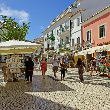 Apartament River View In