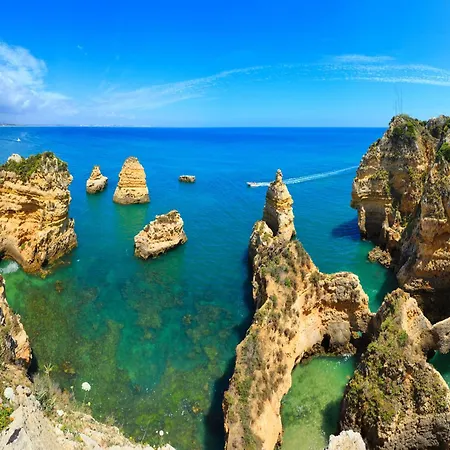 Апартаменты River View In Лагуш