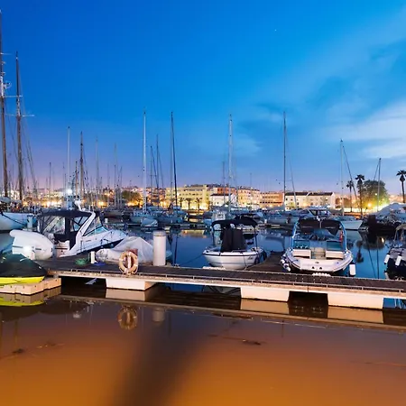 Апартаменты River View In *