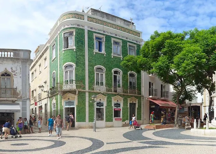 River View In * Lagos